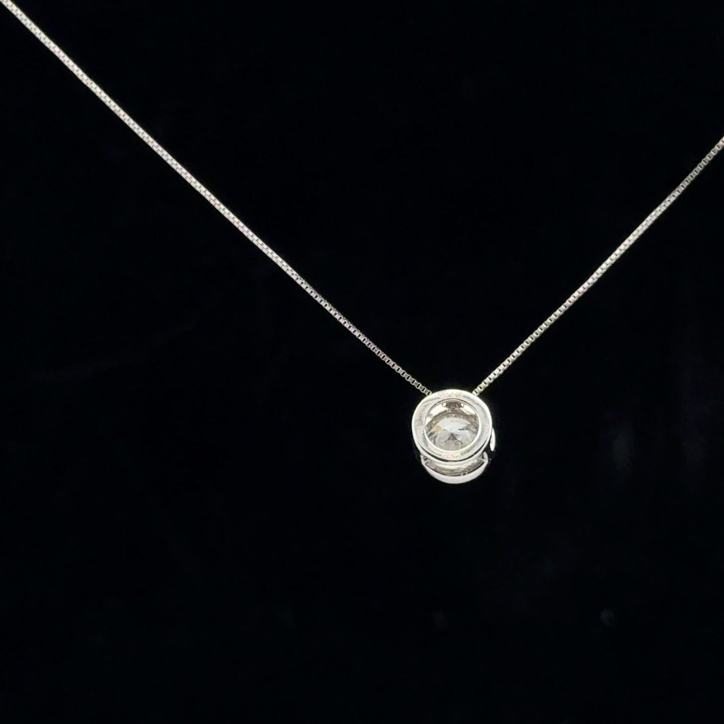 0.50ct G/SI2 Bezel Solitaire - 14KW - Natural Diamond - 53152