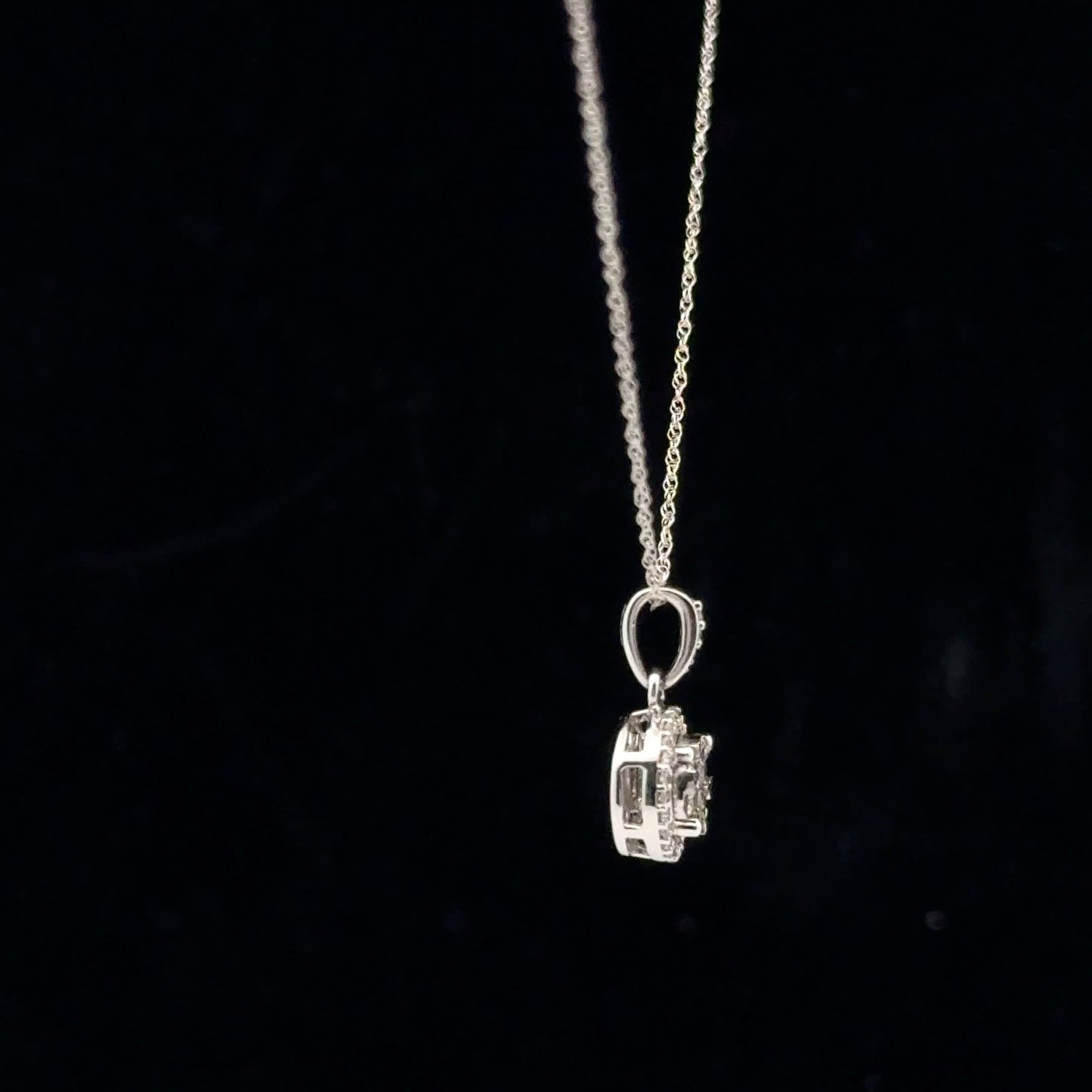 0.25ctw H/I1 Miracle Halo - 10KW - Natural Diamond - 53155