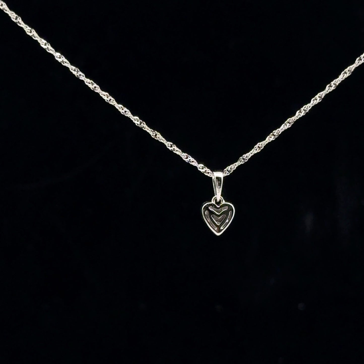 0.18ctw G/SI2 Heart - 14KW - Natural Diamond - 53156