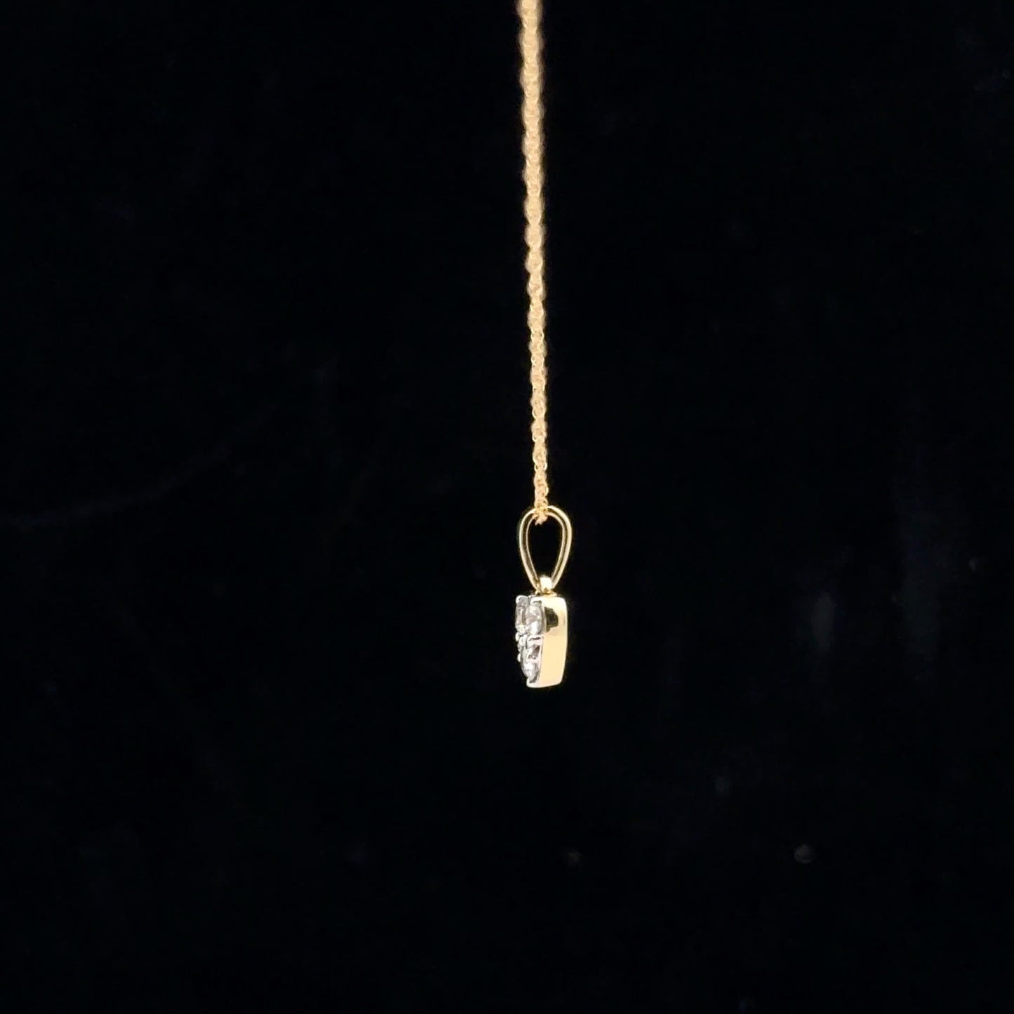0.18ctw G/SI2 Heart - 14KY - Natural Diamond - 53157