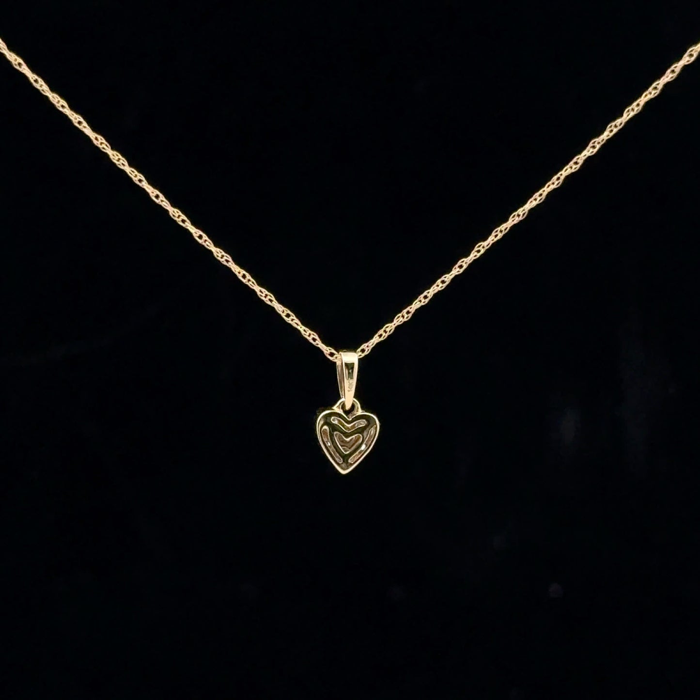 0.18ctw G/SI2 Heart - 14KY - Natural Diamond - 53157