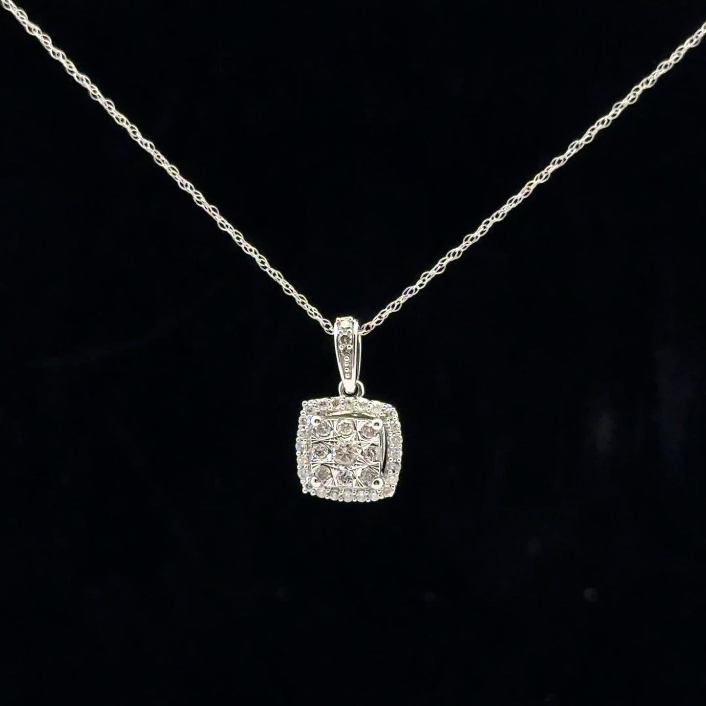 0.25ctw G/SI2 Square Miracle Halo - 10KW - Natural Diamond - 53161