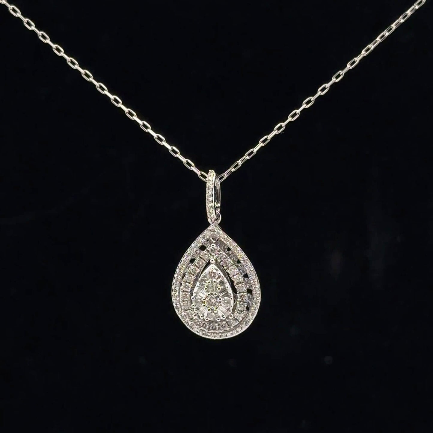 0.50ctw G/SI1 Pear Halo - 10KW - Natural Diamond - 53167