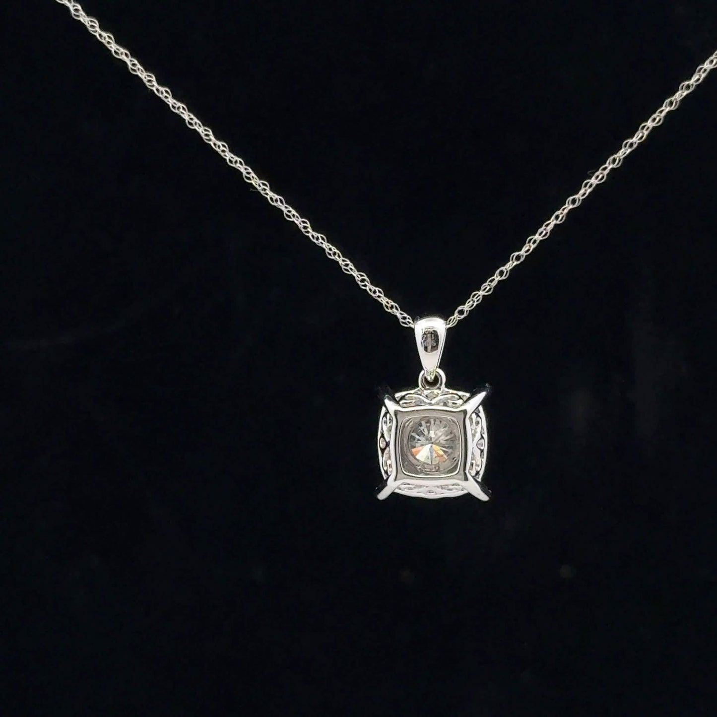 0.75ctw 0.35ct H/SI2 Round Halo - 10KW - Natural Diamond - 53173