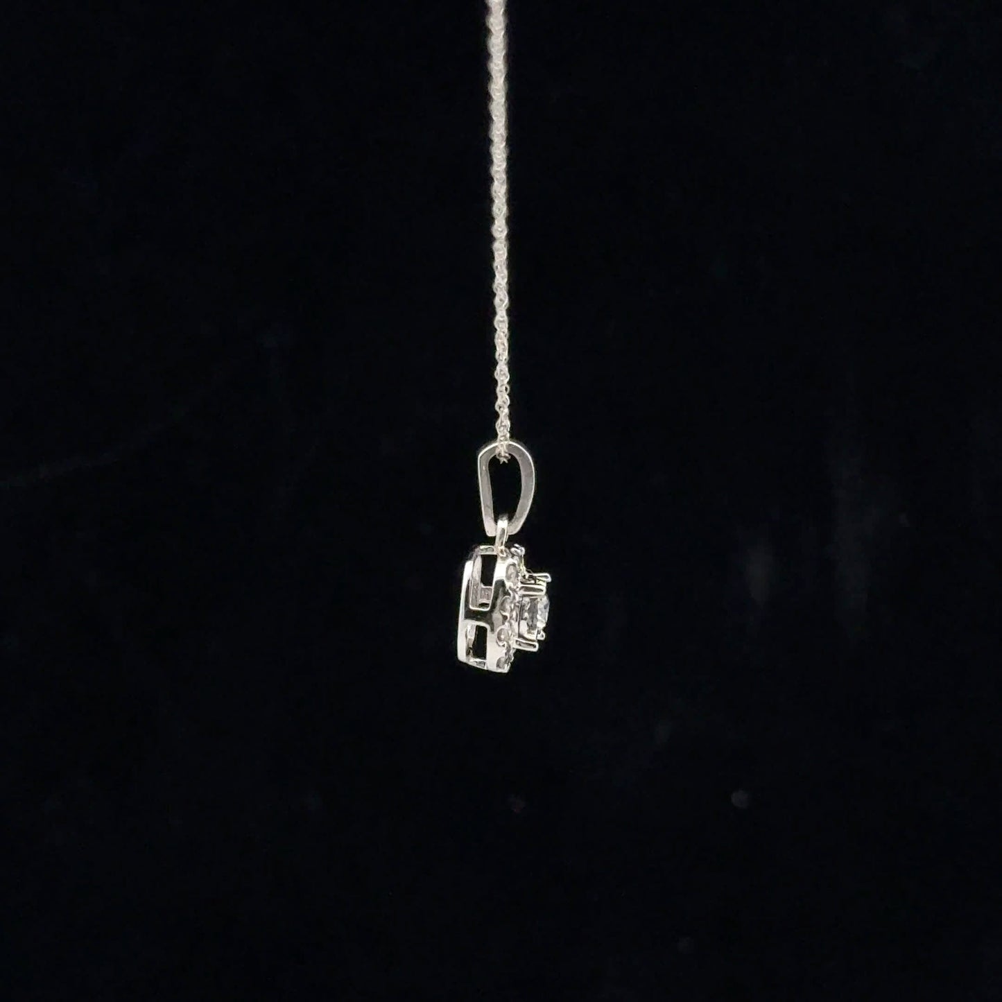 0.25ctw G/I1 Miracle Halo - 10KW - Natural Diamond - 53174