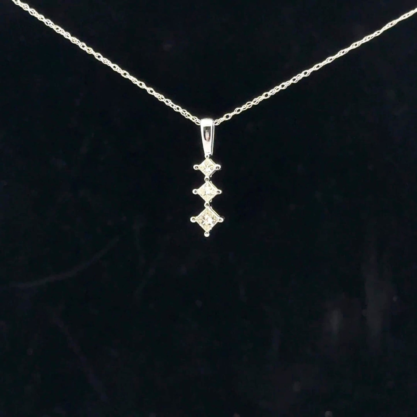 0.25ctw H/SI1 PPF Princess - 10KW - Natural Diamond - 53176