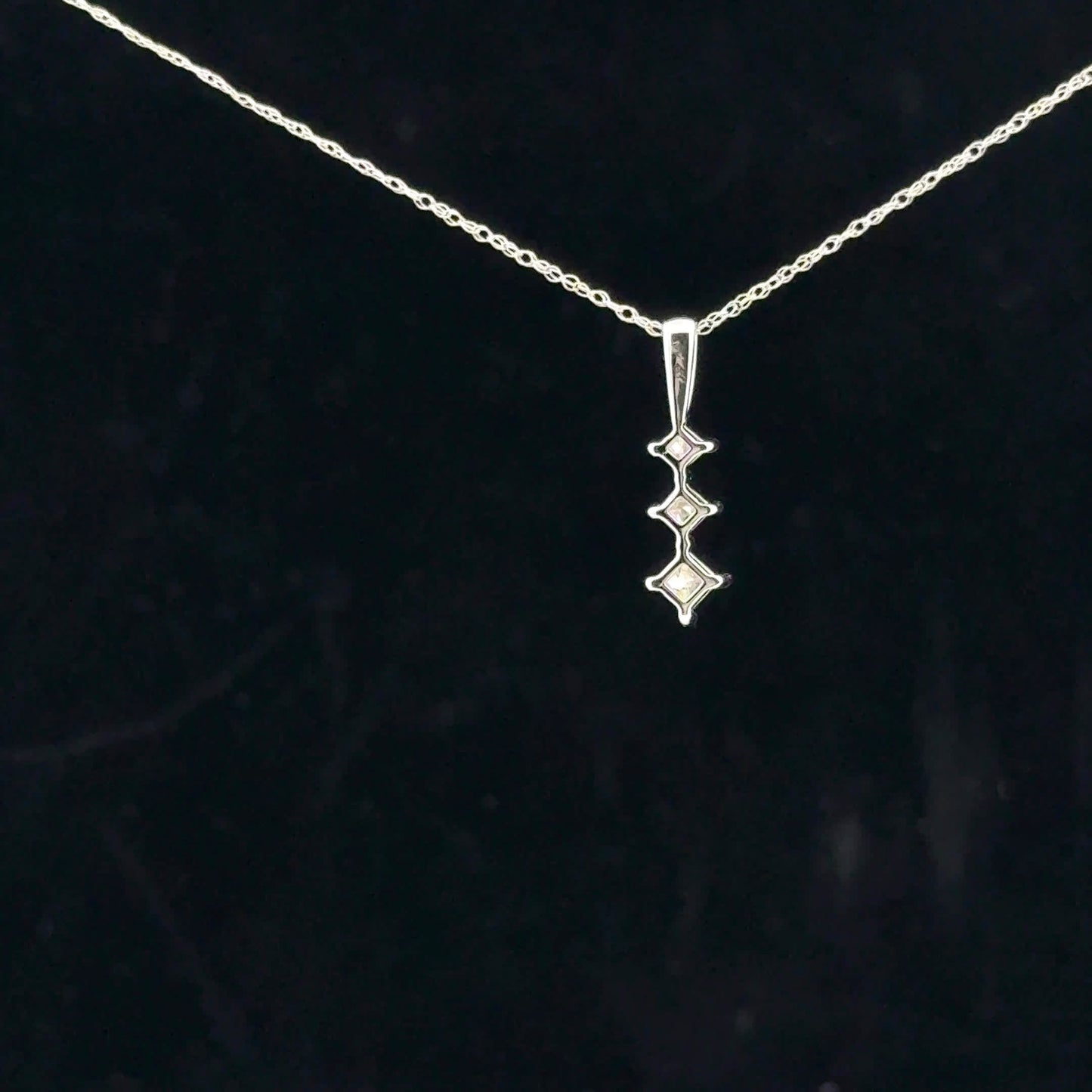 0.25ctw H/SI1 PPF Princess - 10KW - Natural Diamond - 53176