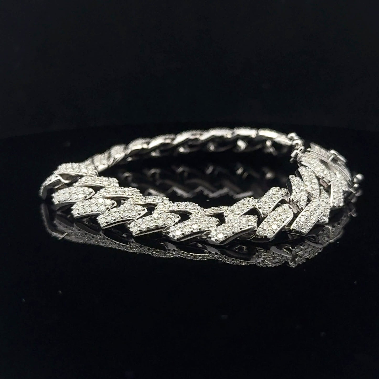 Square Cuban Bracelet 7.76ctw 12mm 8" - 925S - Moissanite - 53202