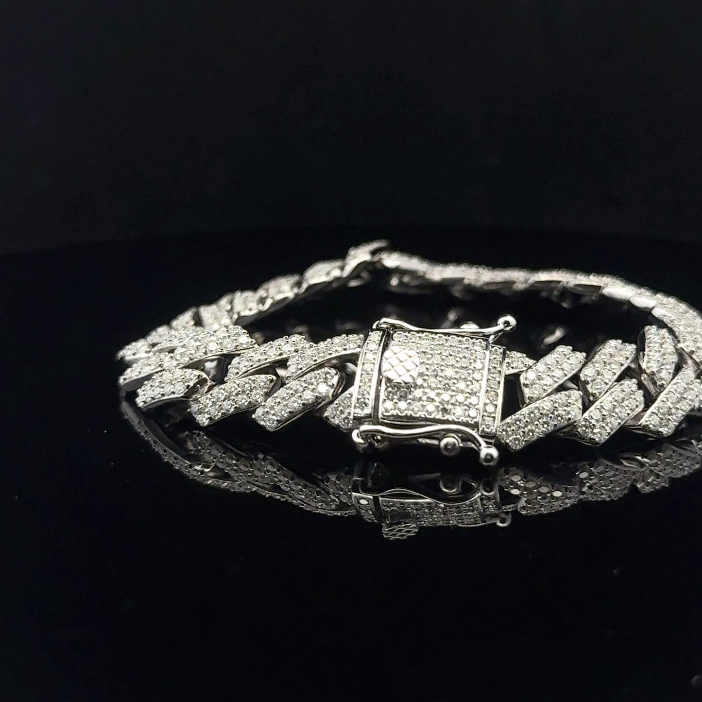 Square Cuban Bracelet 7.76ctw 12mm 8" - 925S - Moissanite - 53202