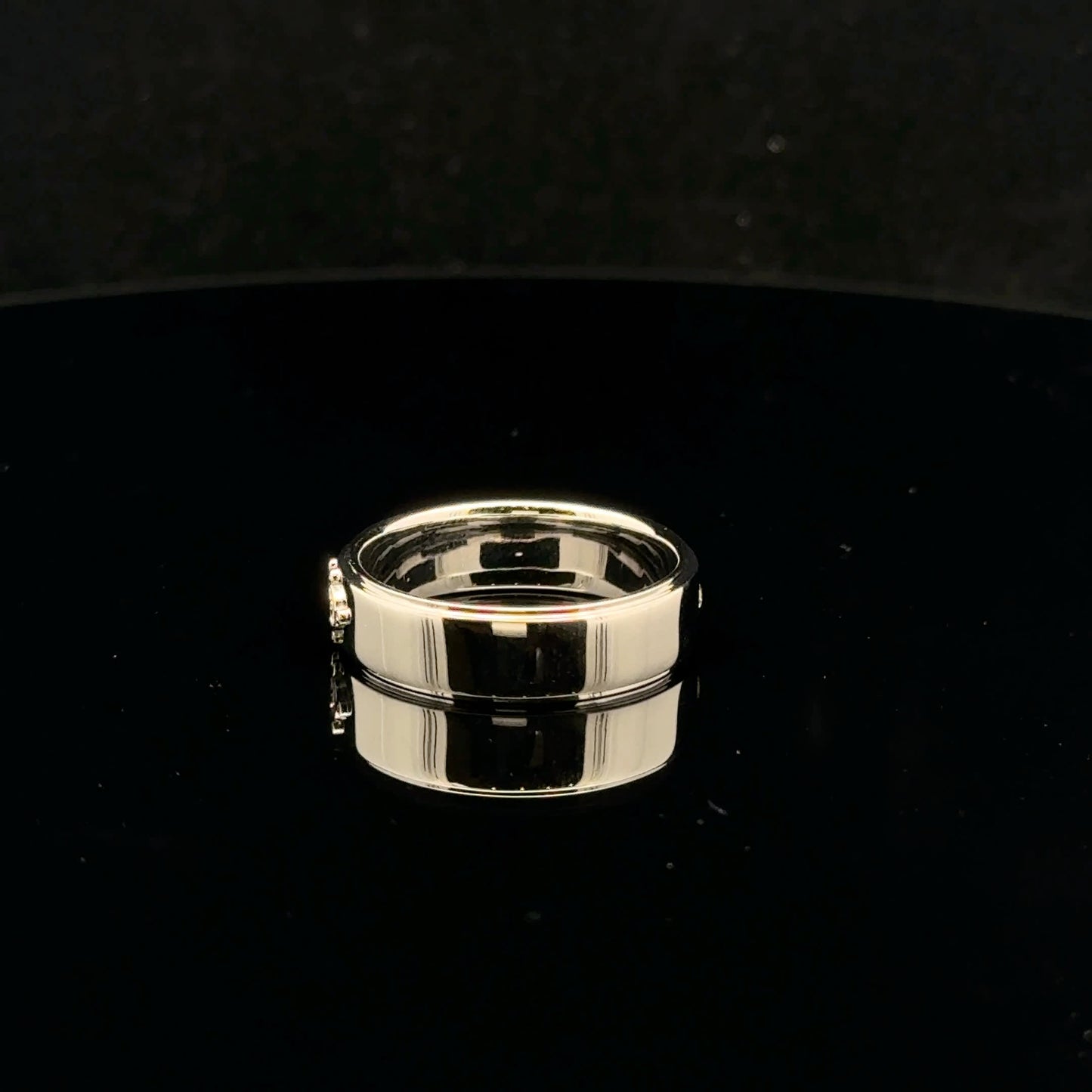 Natural Diamond - 14KW - Khaan Buguivch - 52091W