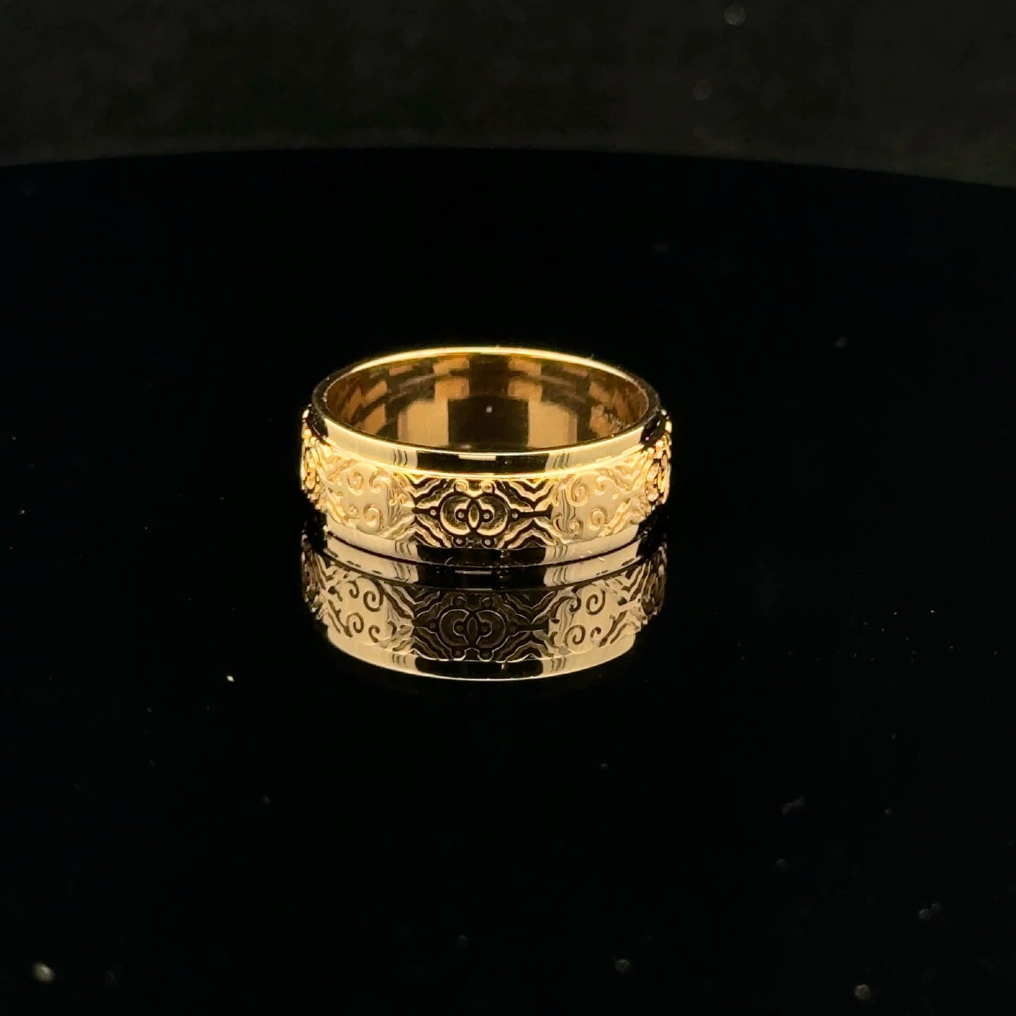 Solid Gold - 14KY - Khaan Buguivch - 52115Y