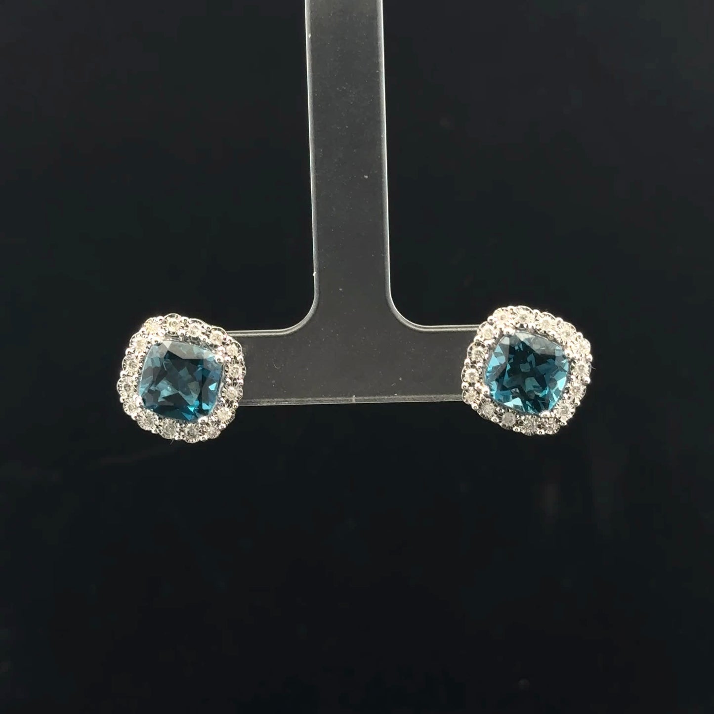 ATS0824 Earring EFFY Topaz - 14KW - Natural Diamond - 53330
