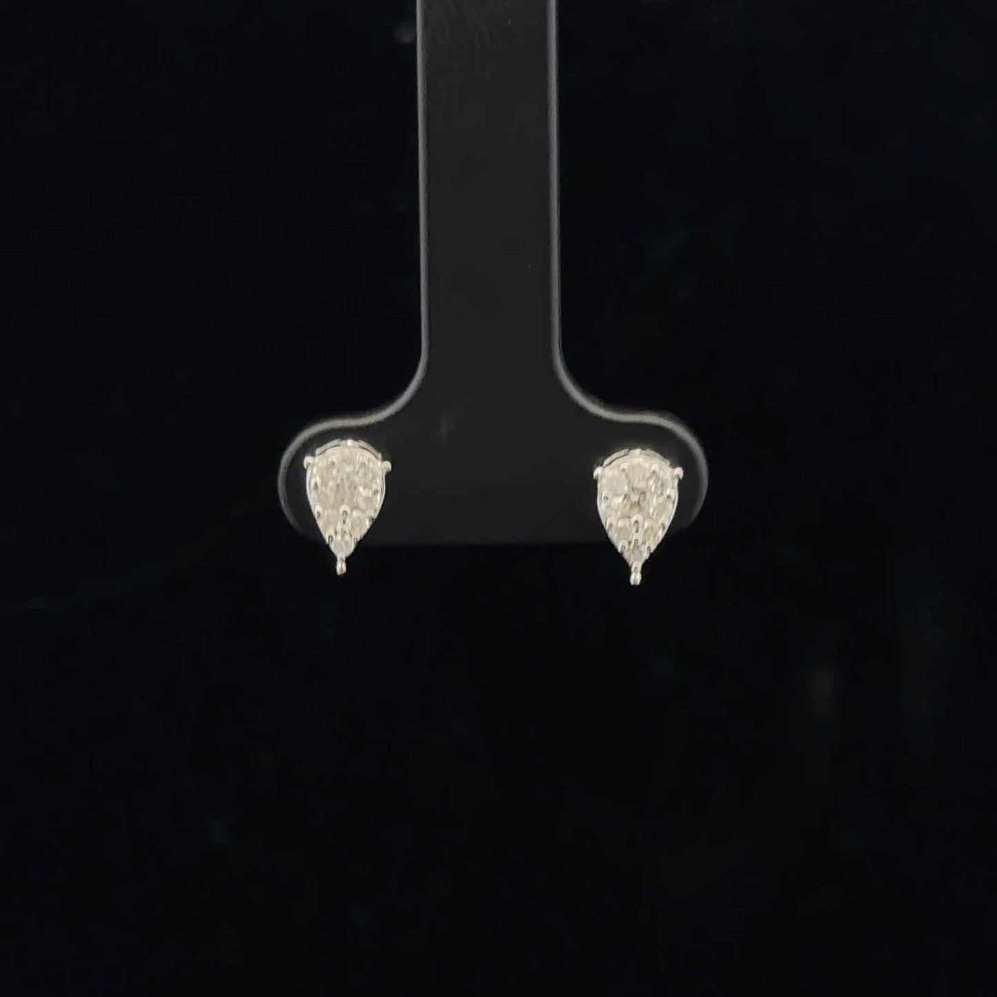 0.25ctw H/I1 Pear Studs - 10KW - Natural Diamond - 53347