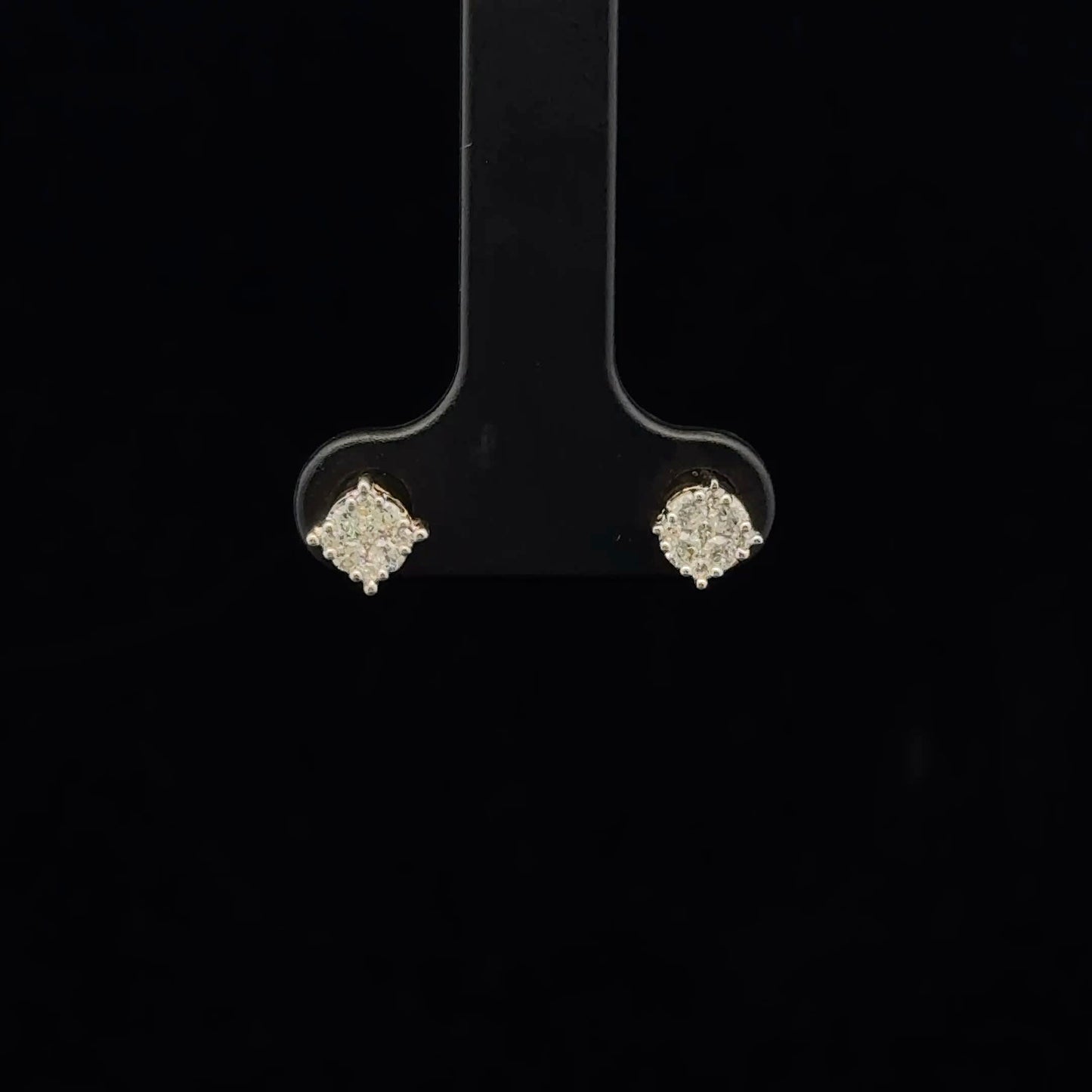 0.25ctw G/I1 Cluster Studs - 10KY - Natural Diamond - 53356