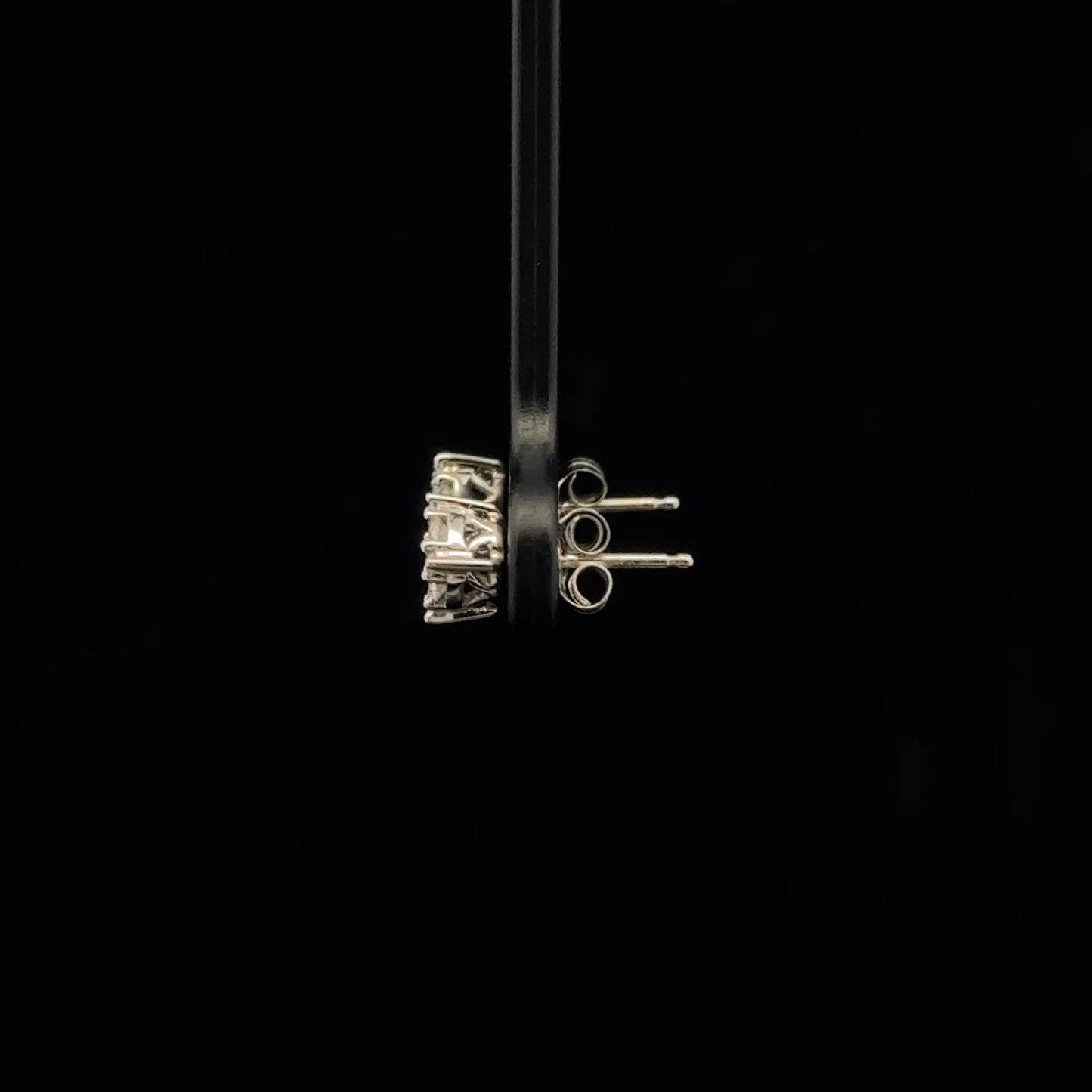0.35ctw G/SI2 Cluster Studs - 10KW - Natural Diamond - 53357