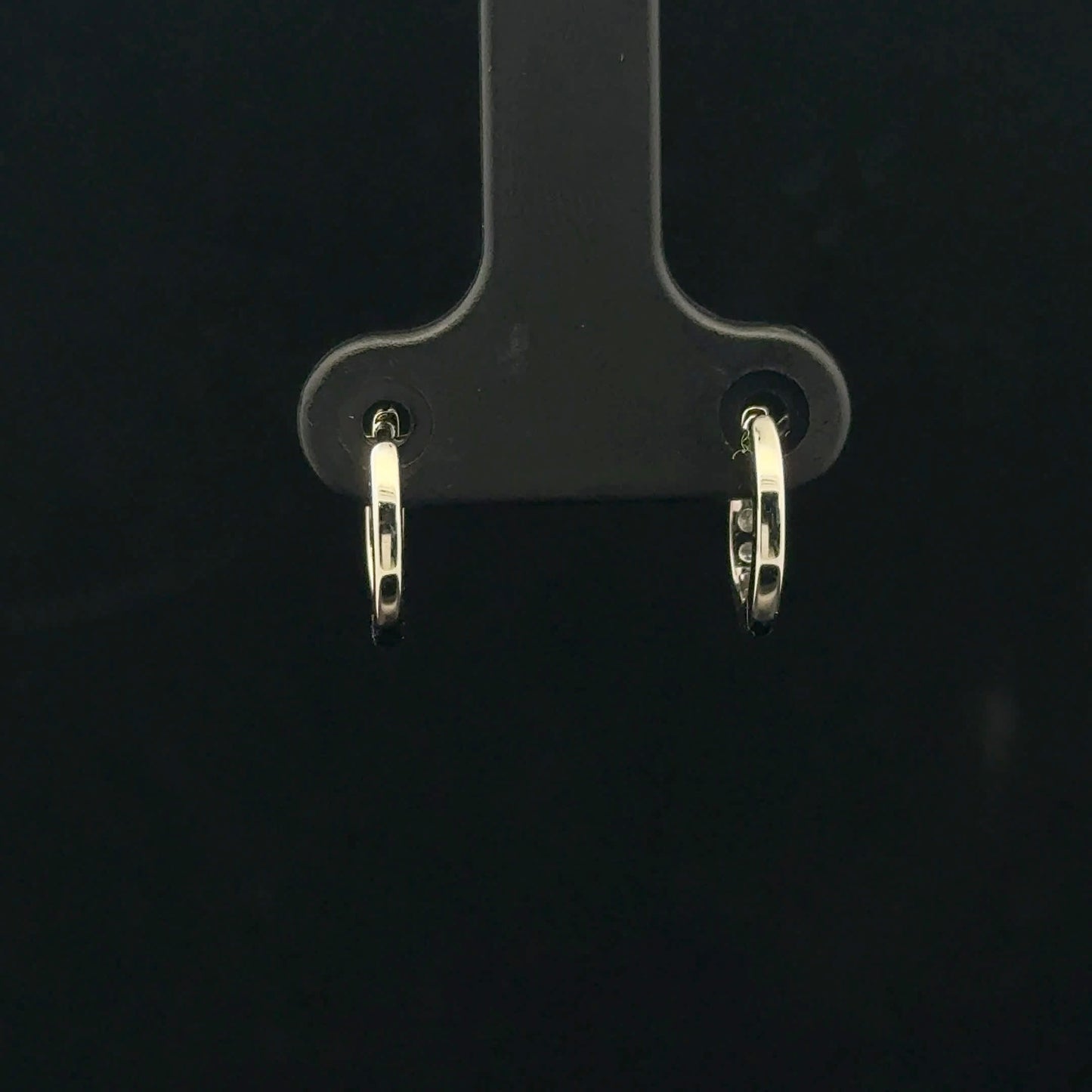 0.16ctw G/SI2 Mini Huggies - 14KW - Natural Diamond - 53394