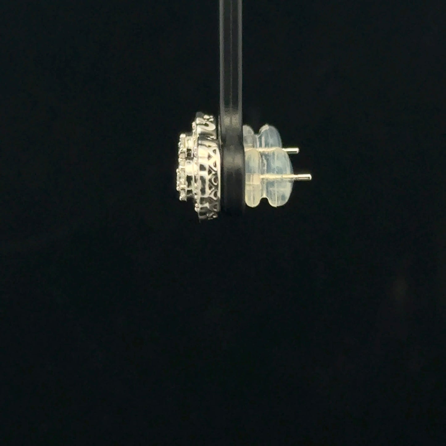 0.33ctw G/SI1 Flower Halo - 10KW - Natural Diamond - 53373