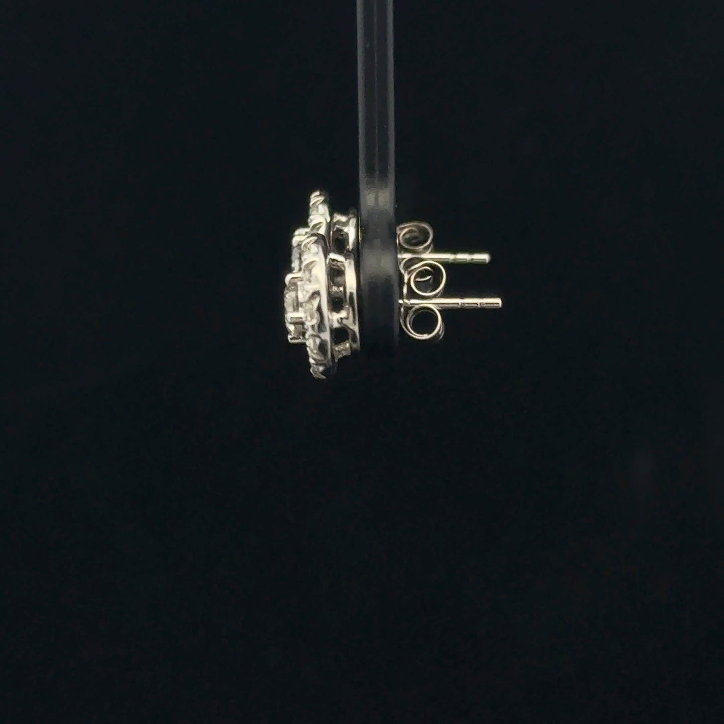 1ctw 0.25ctr each Halo G/SI1 - 10KW - Natural Diamond - 53378