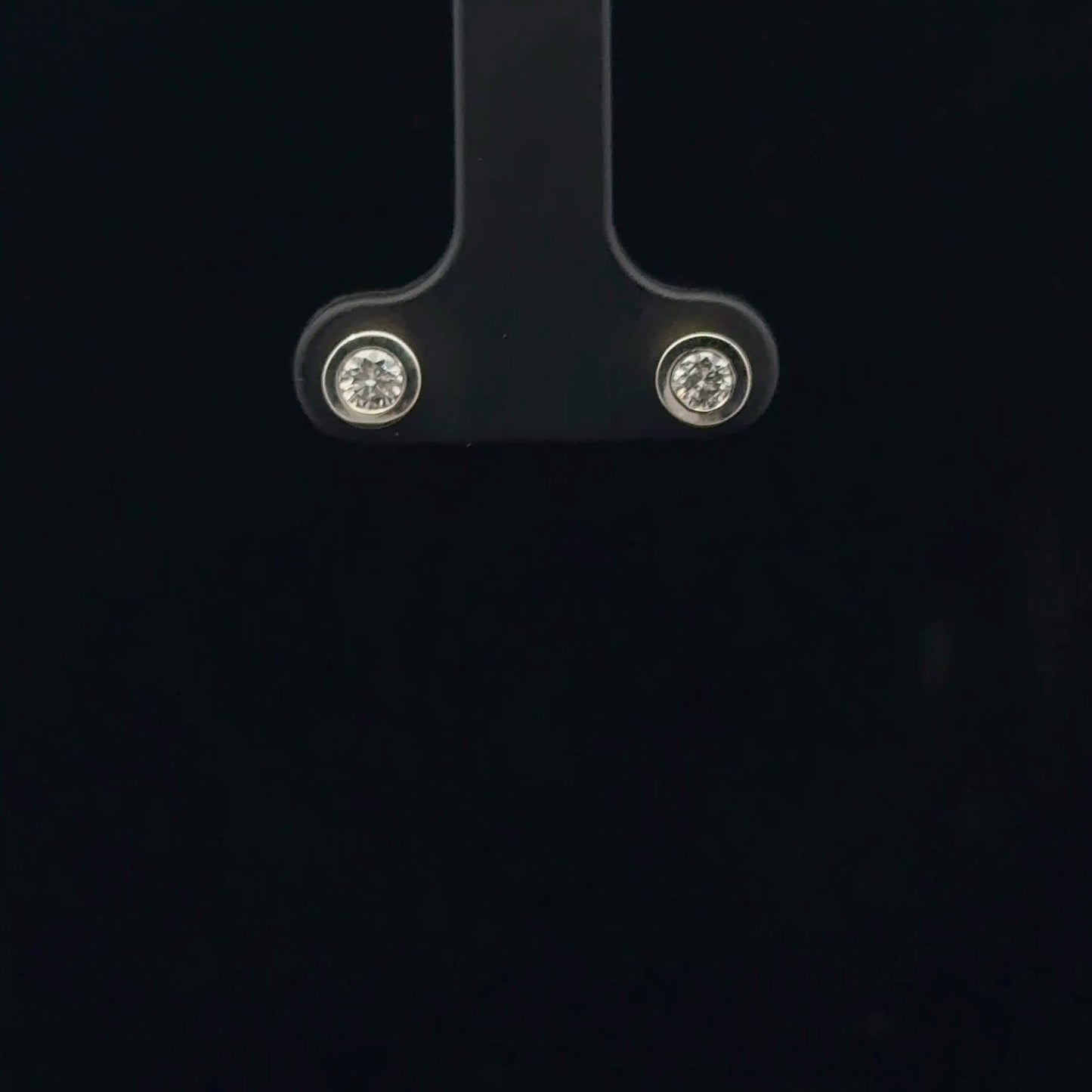 0.22ctw G/SI1 Bezel Studs - 14KW/Y - Natural Diamond - 53385