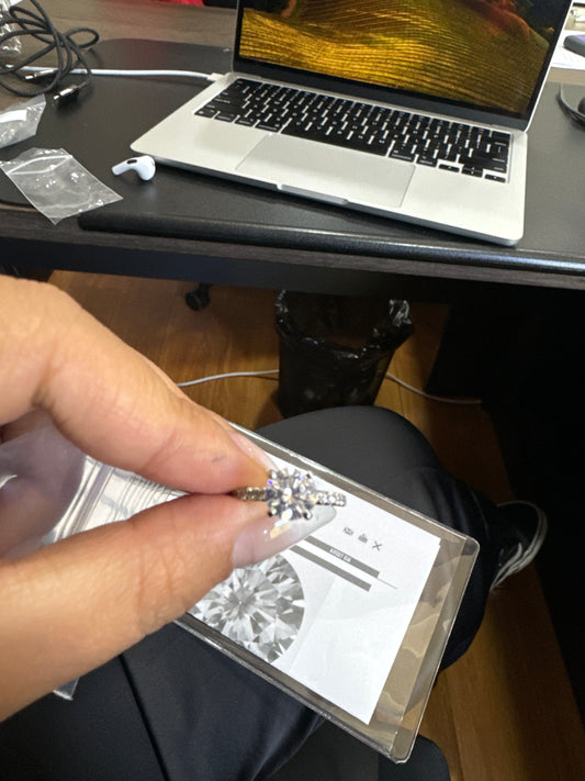43439 PLAT 1.68ct 2225995708 Natural diamond