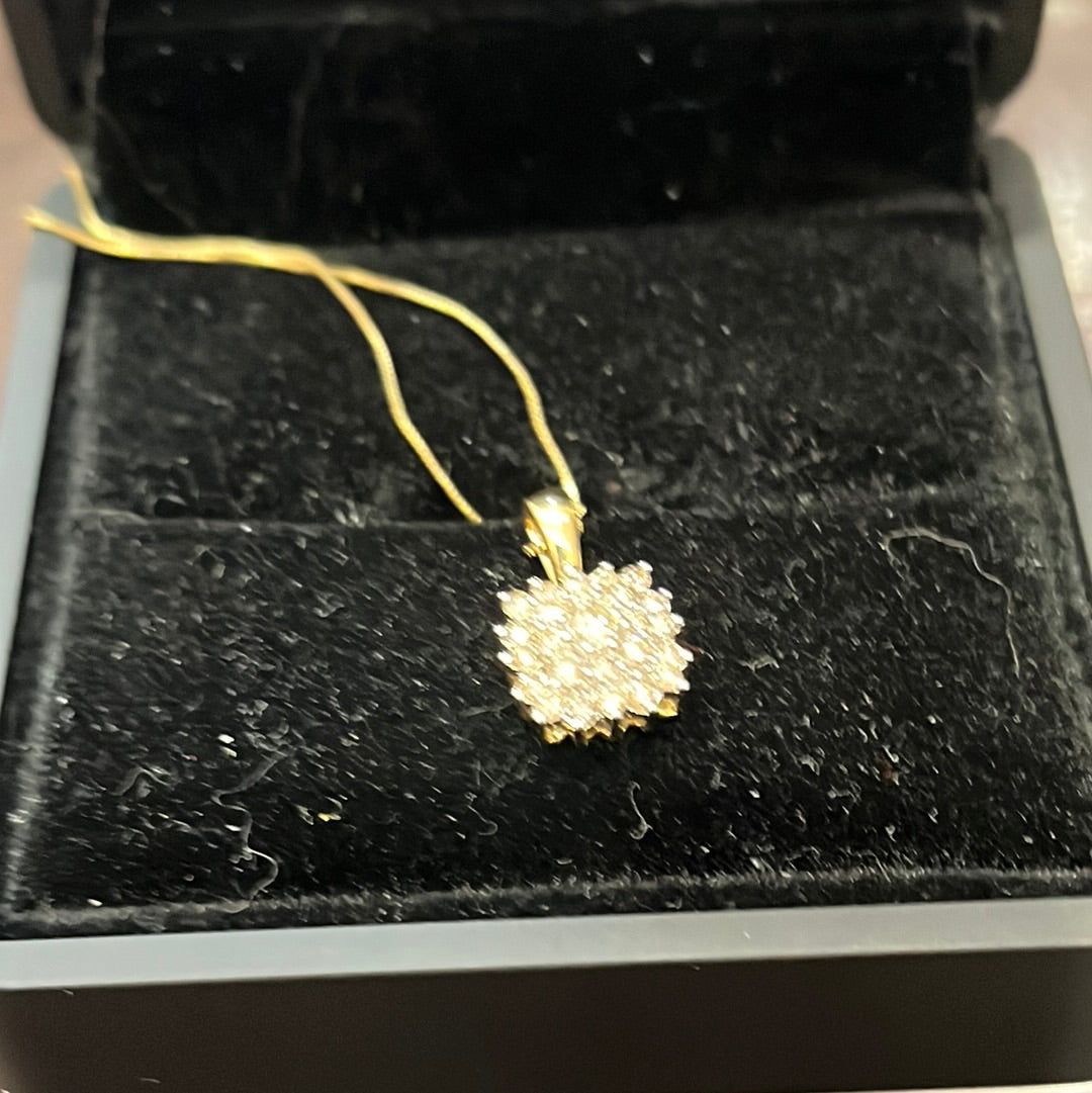 Starburst necklace - 10KY - 0.50ctw K/I1 - Natural diamond - 34377