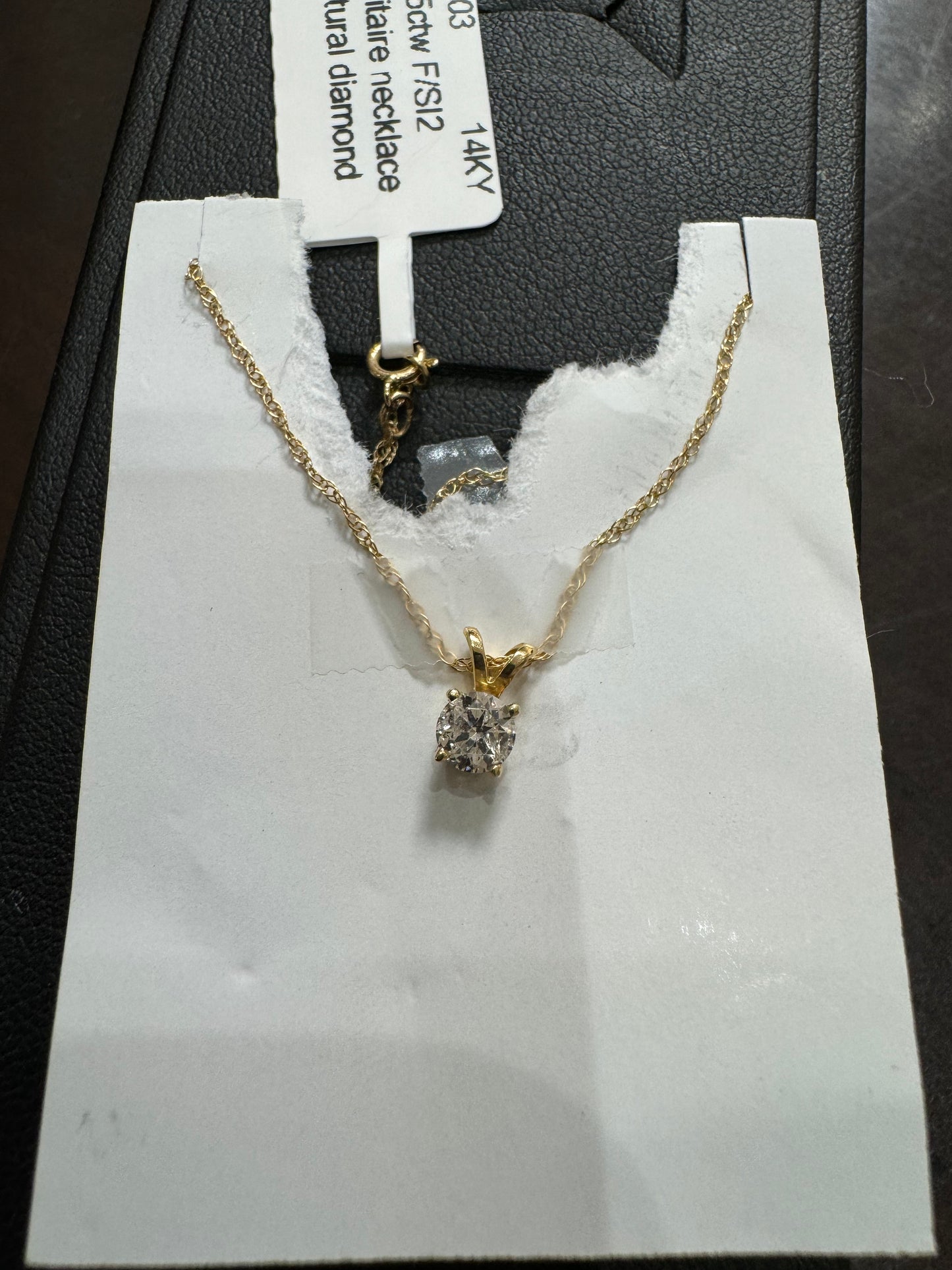Solitaire necklace 0.35ctw F/SI2 14KY - Natural diamond 42003