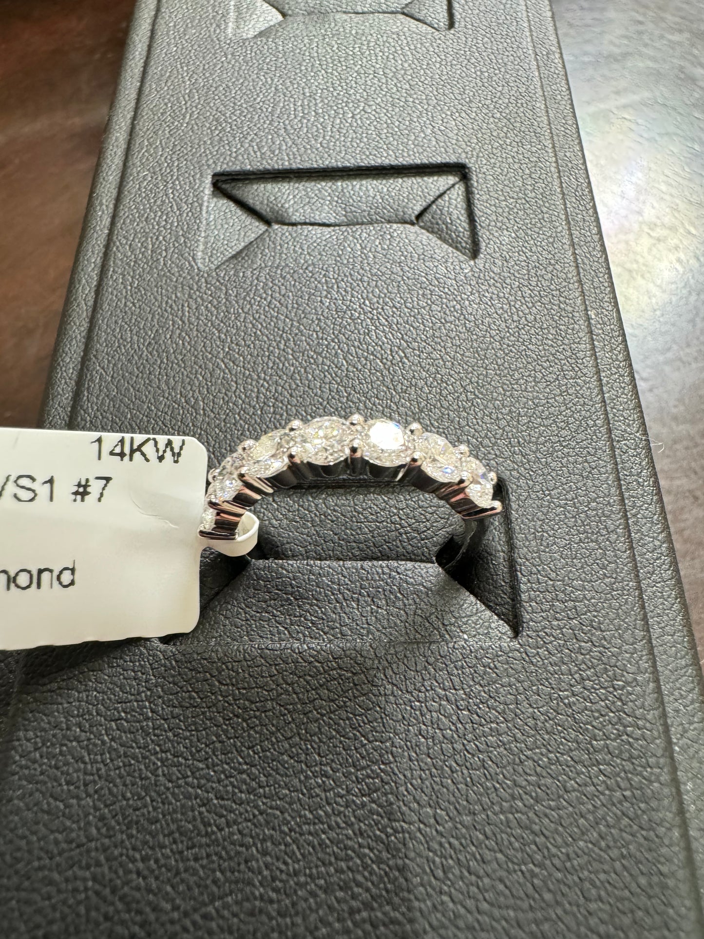 7 stone 1ctw D.VS1 #7 14KW - Moissanite 42049
