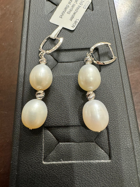Pearl earring 11x9 freshwater 14KW - Natural diamond 42020