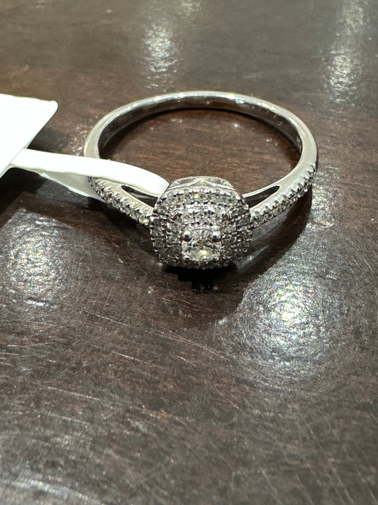 Lab halo ring - 0.25ctw F/SI1 - 10KW - Lab Diamond