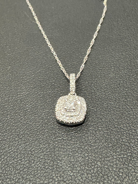 Lab halo necklace - 0.25ctw F/SI1 - 10KW - Lab Diamond