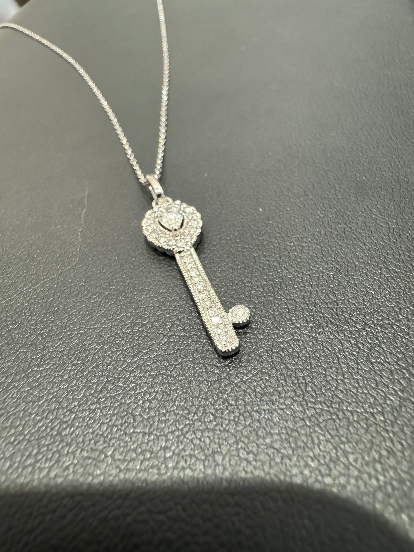 Pear key - 0.33ctw 0.20ct G/SI2 - 14KW - Natural Diamond