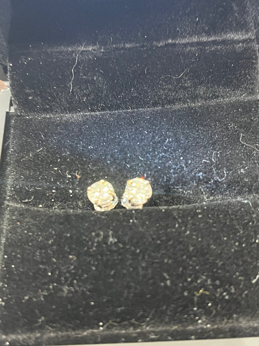 0.42ct studs - 14KW - 0.85ctw G/SI2 - Natural diamond - 34294