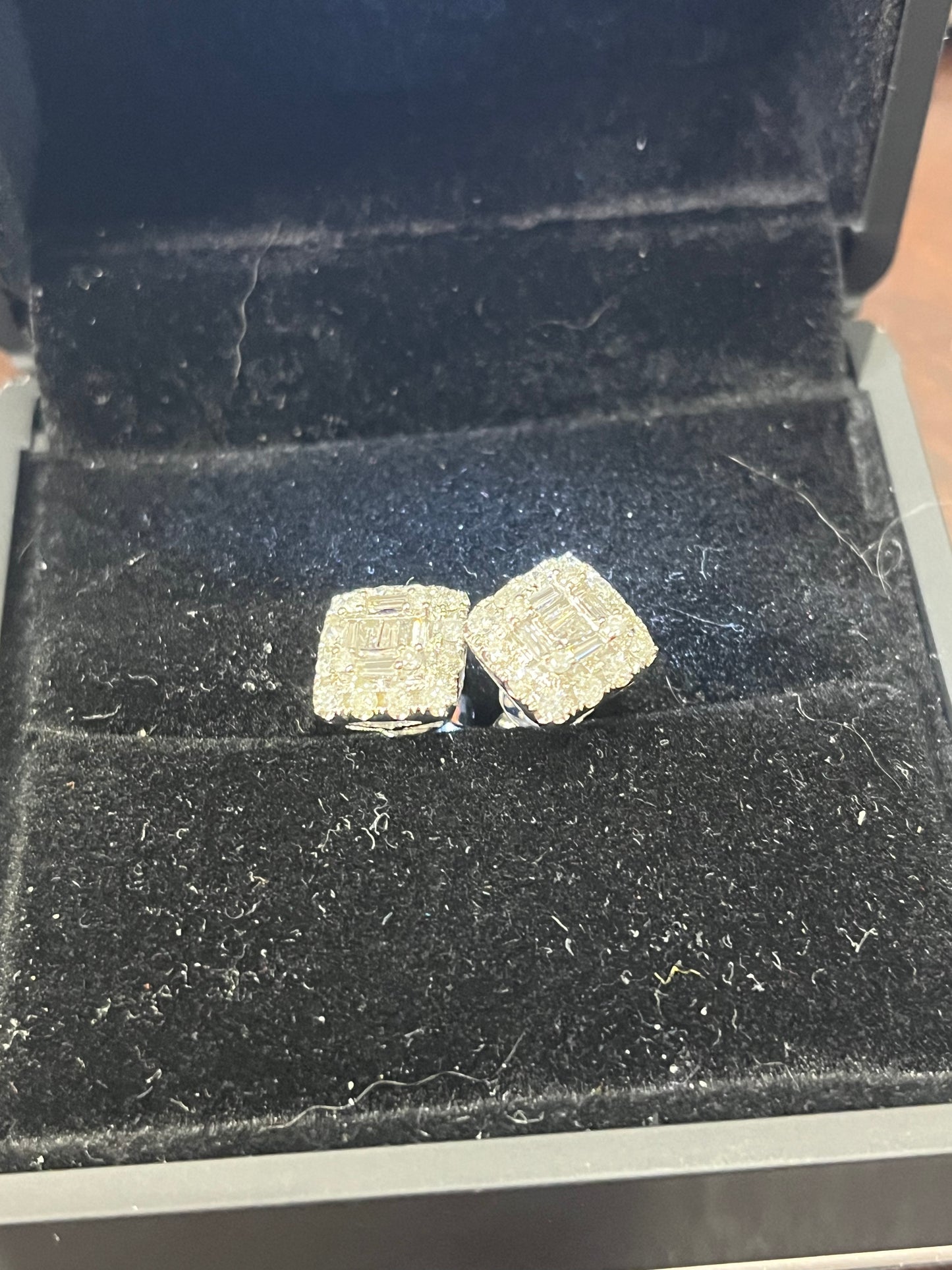 Baguette studs - 14KW - 0.90ctw G/SI1 - Natural diamond - 34297