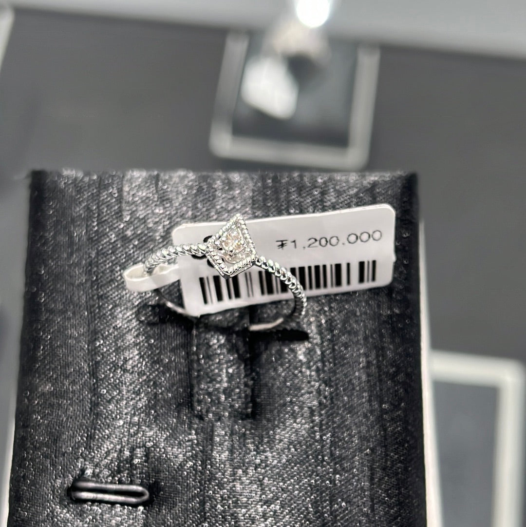 Solitaire Ring 0.04ctw. #6 14KW - 52447